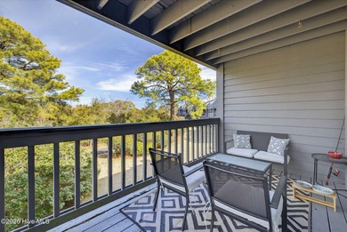 Welcome to Linksider at The Cape. This beautiful, spacious on Masonboro Country Club in North Carolina - for sale on GolfHomes.com, golf home, golf lot