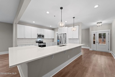 Experience resort-style living in Pinehurst in this on Pinehurst  No. 6 Golf Course in North Carolina - for sale on GolfHomes.com, golf home, golf lot