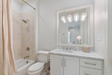 Stunning 2020-built home in Pleasant Valley offering timeless on Pleasant Valley Country Club in Arkansas - for sale on GolfHomes.com, golf home, golf lot