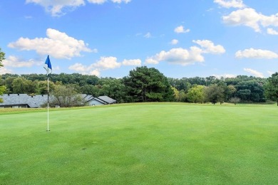 Welcome to the golf course or the Back 40 Trail System.  This on Bella Vista - Metfield Golf Complex and Country Club in Arkansas - for sale on GolfHomes.com, golf home, golf lot