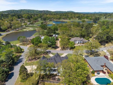 Stunning 2020-built home in Pleasant Valley offering timeless on Pleasant Valley Country Club in Arkansas - for sale on GolfHomes.com, golf home, golf lot