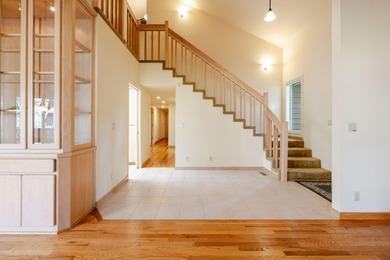 Exceptional golf course home on .33-acre lot in Rivers Edge on Rivers Edge Golf Resort in Oregon - for sale on GolfHomes.com, golf home, golf lot