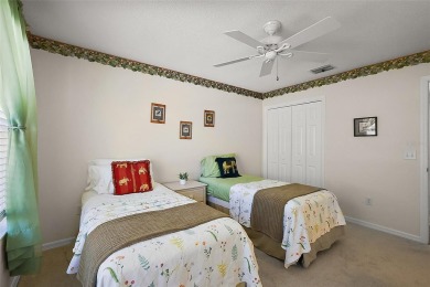 FANTASTIC, TURNKEY 3/2 Amarillo with ENCLOSED LANAI on a LARGE on The Links of Spruce Creek in Florida - for sale on GolfHomes.com, golf home, golf lot