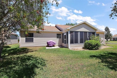 FANTASTIC, TURNKEY 3/2 Amarillo with ENCLOSED LANAI on a LARGE on The Links of Spruce Creek in Florida - for sale on GolfHomes.com, golf home, golf lot