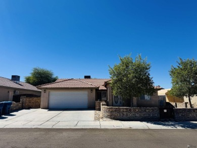 Welcome to your desert retreat!  This beautifully updated 3 on Las Barrancas Golf Course in Arizona - for sale on GolfHomes.com, golf home, golf lot