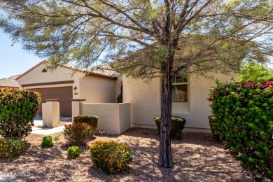 Welcome to this beautifully maintained 3-bedroom, 2-bath home in on Wigwam Golf  Resort Litchfield Park  in Arizona - for sale on GolfHomes.com, golf home, golf lot