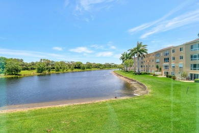IMPACT GLASS WINDOWS THROUGHOUTA/C 2021CORAL LAKES--SUPER ACTIVE on Villa Del Ray Golf Club in Florida - for sale on GolfHomes.com, golf home, golf lot