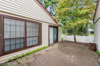 Welcome to this immaculate 2 bedroom, 2 bath Stratford model on Leisure Village West Assoc. in New Jersey - for sale on GolfHomes.com, golf home, golf lot