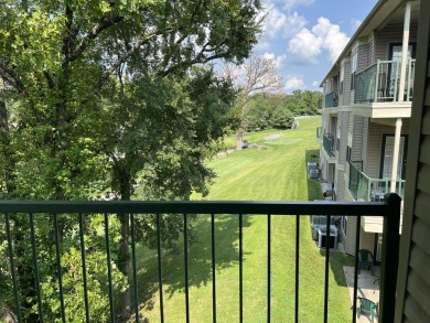 Golf front Penthouse Condo in Holiday Hills Golf Resort.  This 2 on Holiday Hills Resort and Golf in Missouri - for sale on GolfHomes.com, golf home, golf lot