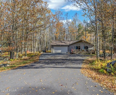 Turnkey Updated Ranch in The Hideout - Fully Furnished, No Steps on The Hideout Golf in Pennsylvania - for sale on GolfHomes.com, golf home, golf lot