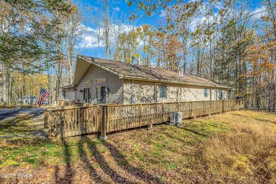 Turnkey Updated Ranch in The Hideout - Fully Furnished, No Steps on The Hideout Golf in Pennsylvania - for sale on GolfHomes.com, golf home, golf lot