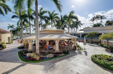 IMPACT GLASS WINDOWS THROUGHOUTA/C 2021CORAL LAKES--SUPER ACTIVE on Villa Del Ray Golf Club in Florida - for sale on GolfHomes.com, golf home, golf lot