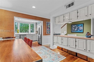 This chic Waterford end unit villa is ideally located to offer on Shipyard Golf Club in South Carolina - for sale on GolfHomes.com, golf home, golf lot