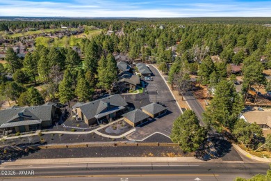 This beautifully maintained townhome offers a smart and on Bison Golf and Country Club in Arizona - for sale on GolfHomes.com, golf home, golf lot
