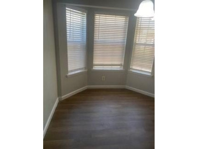 Well Maintained Town Home, next to the Mesquite Golf Course on Mesquite Municipal Golf Course in Texas - for sale on GolfHomes.com, golf home, golf lot