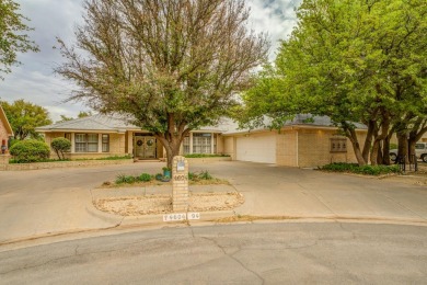 Now you can own the view that put the lake in Lakeridge. Nestled on LakeRidge Country Club in Texas - for sale on GolfHomes.com, golf home, golf lot