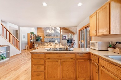 Best value in Black Butte Ranch! Stunning 3240 sqft retreat on Black Butte Ranch Golf Club Glaze Meadow in Oregon - for sale on GolfHomes.com, golf home, golf lot
