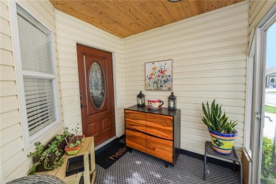 Welcome to your stunning 2 bedroom, 2 bathroom home in the on Highland Fairways Golf Club in Florida - for sale on GolfHomes.com, golf home, golf lot