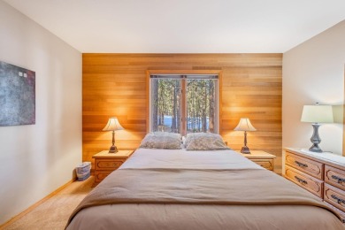 Best value in Black Butte Ranch! Stunning 3240 sqft retreat on Black Butte Ranch Golf Club Glaze Meadow in Oregon - for sale on GolfHomes.com, golf home, golf lot
