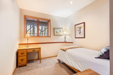 Best value in Black Butte Ranch! Stunning 3240 sqft retreat on Black Butte Ranch Golf Club Glaze Meadow in Oregon - for sale on GolfHomes.com, golf home, golf lot