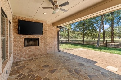 Newly updated home in Pinnacle Golf Club on Cedar Creek Lake! on Pinnacle Golf and Boat Club in Texas - for sale on GolfHomes.com, golf home, golf lot