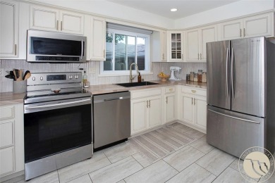 Charming, well-kept, and in an ideal central location! You'll on Hilands Golf Club in Montana - for sale on GolfHomes.com, golf home, golf lot
