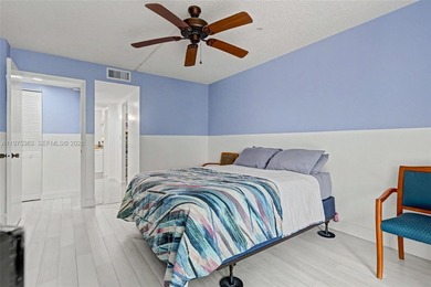 Welcome to your new home in this move-in-ready 55+ 2/2 condo! It on  in Florida - for sale on GolfHomes.com, golf home, golf lot