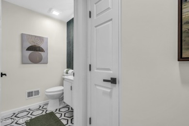 Beautifully updated 2-bedroom, 3-bath home in Leisure Village on Leisure Village West Assoc. in New Jersey - for sale on GolfHomes.com, golf home, golf lot