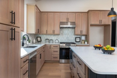 Another great Conquest built home. This 2 bedroom plus office on The Golf Club At Redlands Mesa in Colorado - for sale on GolfHomes.com, golf home, golf lot