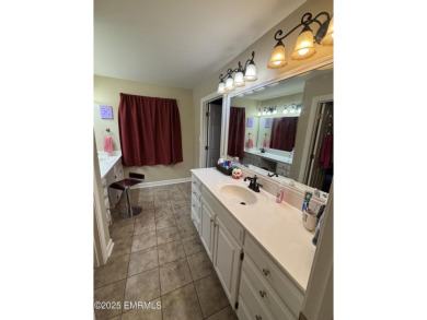 Extremely spacious family home directly on briarwood golf course on Briarwood Country Club in Mississippi - for sale on GolfHomes.com, golf home, golf lot