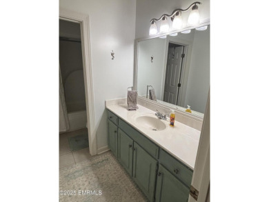 Extremely spacious family home directly on briarwood golf course on Briarwood Country Club in Mississippi - for sale on GolfHomes.com, golf home, golf lot