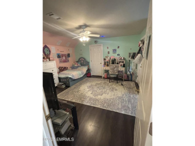 Extremely spacious family home directly on briarwood golf course on Briarwood Country Club in Mississippi - for sale on GolfHomes.com, golf home, golf lot