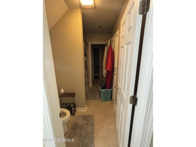Extremely spacious family home directly on briarwood golf course on Briarwood Country Club in Mississippi - for sale on GolfHomes.com, golf home, golf lot