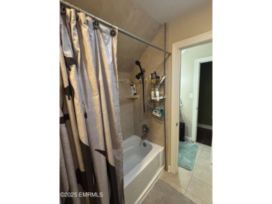 Extremely spacious family home directly on briarwood golf course on Briarwood Country Club in Mississippi - for sale on GolfHomes.com, golf home, golf lot