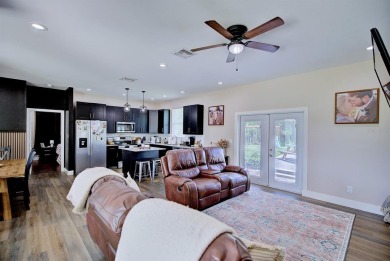 Welcome to your Florida retreat in the heart of Sun 'n Lake! on Sun n Lake Golf and Country Club in Florida - for sale on GolfHomes.com, golf home, golf lot