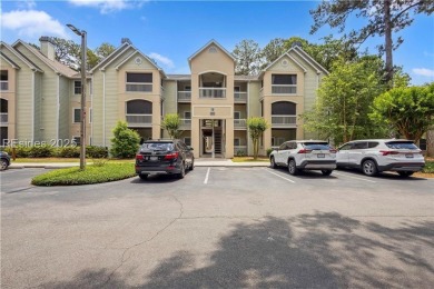 Charming 2BR/2BA Villa in Gated Summer House Community - Hilton on The Golf Club at Indigo Run in South Carolina - for sale on GolfHomes.com, golf home, golf lot