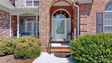 Located on Hole #4. Private covered porch. GREAT ROOM boasts on Salem Glen Country Club in North Carolina - for sale on GolfHomes.com, golf home, golf lot