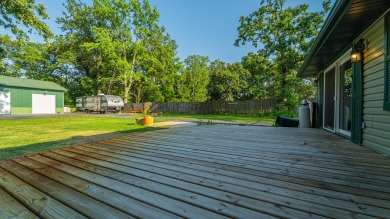 1700 SQ/FT 2 BDRM 2BATH RANCH SITTING ON OVER AN ACRE WITH A 30 on South Shore Country Club in Indiana - for sale on GolfHomes.com, golf home, golf lot