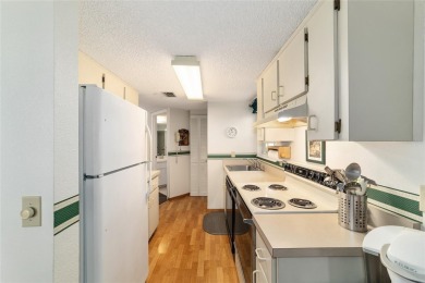 Beautiful FURNISHED 2 bedroom/2 bathroom 1ST FLOOR condo in on Country Club At Silver Springs Shores in Florida - for sale on GolfHomes.com, golf home, golf lot