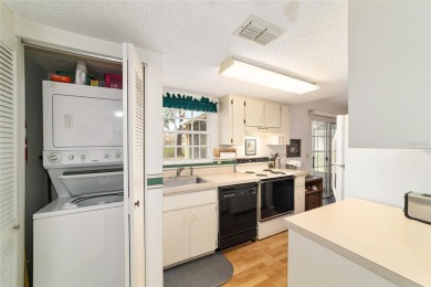 Beautiful FURNISHED 2 bedroom/2 bathroom 1ST FLOOR condo in on Country Club At Silver Springs Shores in Florida - for sale on GolfHomes.com, golf home, golf lot