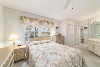 Beautiful FURNISHED 2 bedroom/2 bathroom 1ST FLOOR condo in on Country Club At Silver Springs Shores in Florida - for sale on GolfHomes.com, golf home, golf lot