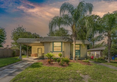 Charming 2br/1ba Home In St. Augustine Shores - Screened Porch on St. Augustine Shores Golf Club in Florida - for sale on GolfHomes.com, golf home, golf lot