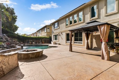 Wow -- what a pool! A custom design complete with steps and a on Lone Tree Golf Course in California - for sale on GolfHomes.com, golf home, golf lot