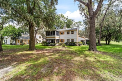 Beautiful FURNISHED 2 bedroom/2 bathroom 1ST FLOOR condo in on Country Club At Silver Springs Shores in Florida - for sale on GolfHomes.com, golf home, golf lot