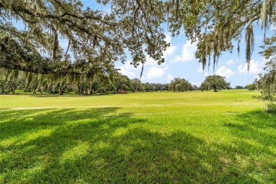 Beautiful FURNISHED 2 bedroom/2 bathroom 1ST FLOOR condo in on Country Club At Silver Springs Shores in Florida - for sale on GolfHomes.com, golf home, golf lot