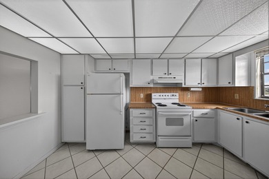 Enjoy golf course living in Deer Creek--a golf community with no on Deer Creek Golf Club in Florida - for sale on GolfHomes.com, golf home, golf lot