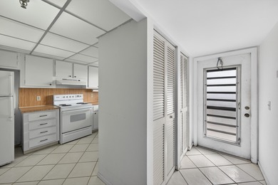 Enjoy golf course living in Deer Creek--a golf community with no on Deer Creek Golf Club in Florida - for sale on GolfHomes.com, golf home, golf lot