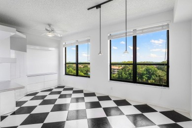 Welcome to your dream condo in the heart of central Boca! This on Boca Pointe Country Club in Florida - for sale on GolfHomes.com, golf home, golf lot