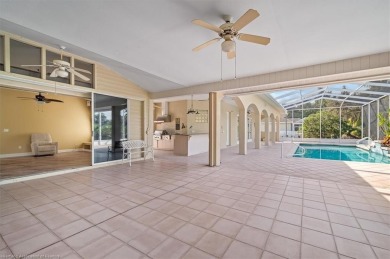EXPERIENCE COUNTRY CLUB LIVING AT ITS FINEST in this on Country Club of Sebring in Florida - for sale on GolfHomes.com, golf home, golf lot