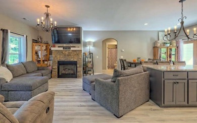 One Level Craftsman style home with Seasonal Lake and Mountain on Mountain Harbour Golf Club in North Carolina - for sale on GolfHomes.com, golf home, golf lot